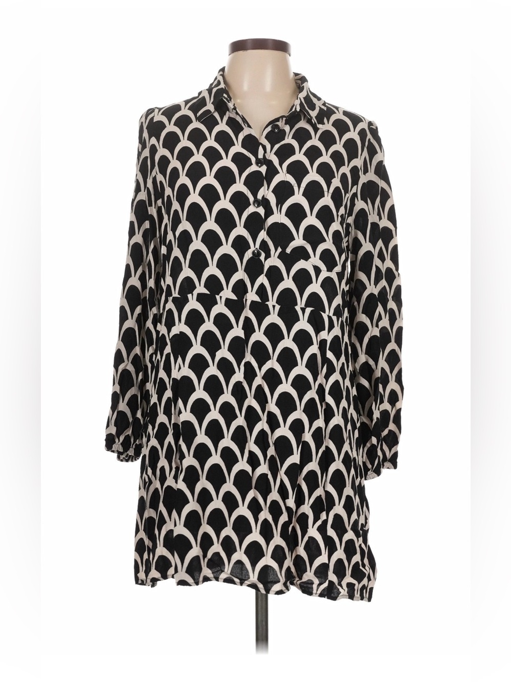 Zara Casual Dress Geometric pattern black and white. XS Women’s shirt dress